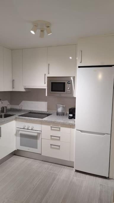 Apartamento Moderno A 1Km De Granada Exterior foto